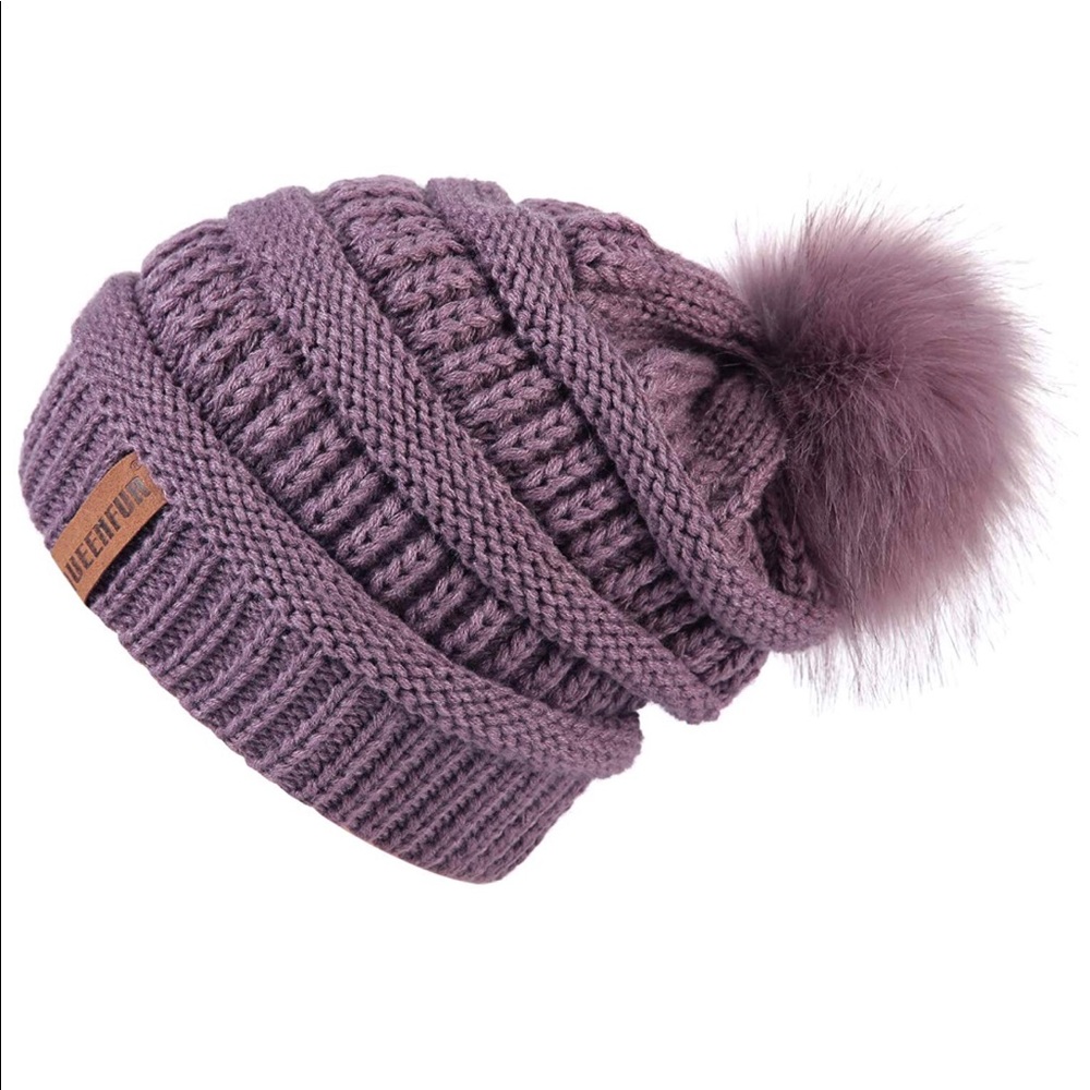 5⭐️ Rated Slouchy PomPom Beanie